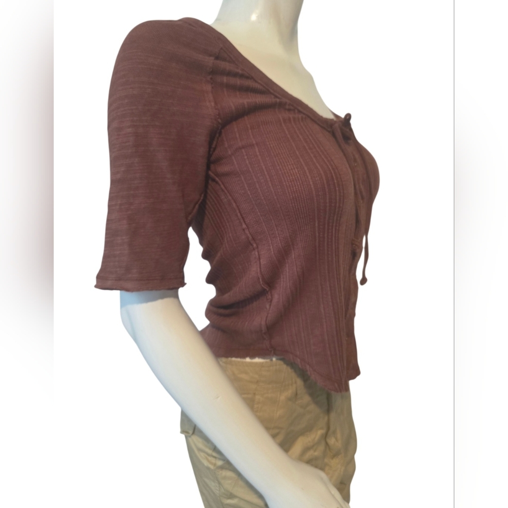 We The Free Daisy Tee Brown Owl Size XS NWT - Picture 4 of 16